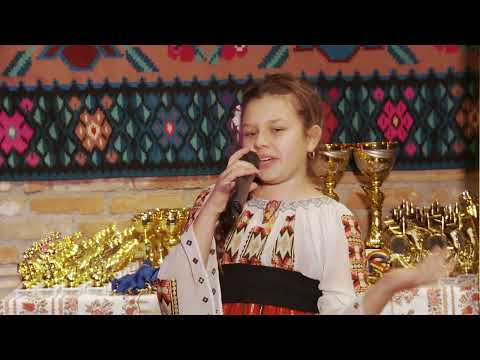 Sofia Elena Dinu - Ca moldoveanca nu-i nimeni (cover Mihaela Gurău)
