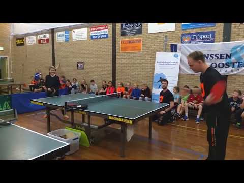 Kindertafeltennisfeest 2018 bij Smash in Monster