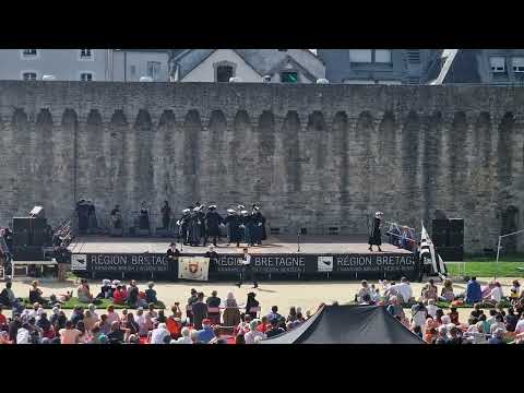 Cercle Celtique Brizeux festival d'arvor 2023 Vannes