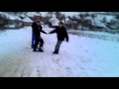 Sebi si Ionut La Sanie in Creaca  :))