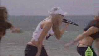 Willa Ford - I Wanna Be Bad (Live On MTV Springbreak)