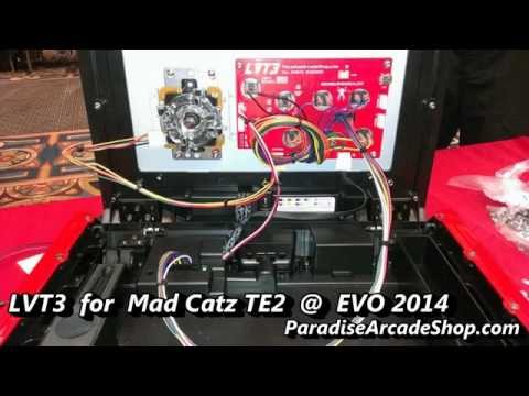 Mad Catz TE2 with LVT3 LED Light Controller at EVO 2014 Las Vegas XBox One / XBone