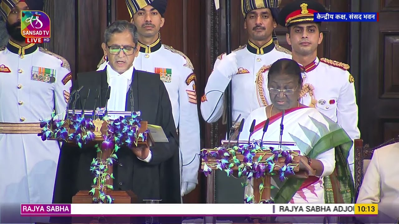 Video explanation of the oath and conditions of the President of India