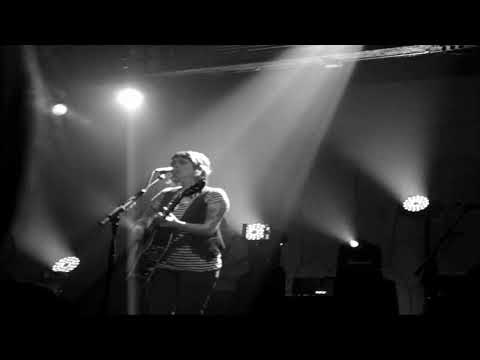 12/24 Tegan and Sara - Dark Come Soon w/ Audience Singing @ Warehouse Live, Houston, TX 02/27/10