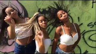 Carne Fraca Lyrics English Translation