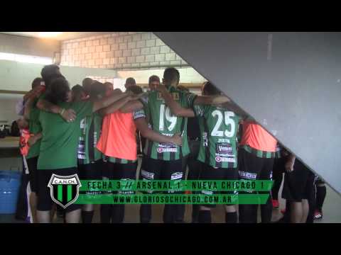 Arenga previa de todo el plantel antes de salir a la cancha  // Arsenal 1 - N.Chicago 1 Fecha 3