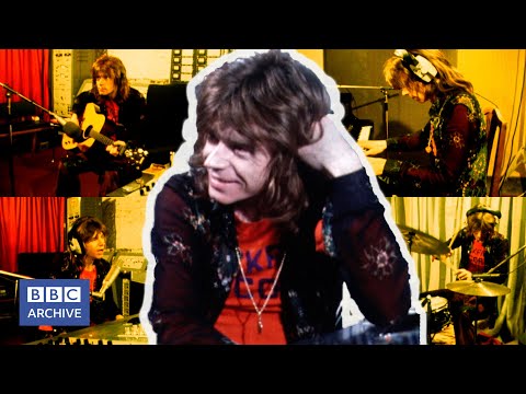 1973: DAVE EDMUNDS at ROCKFIELD STUDIOS | Nationwide | Classic BBC Music | BBC Archive