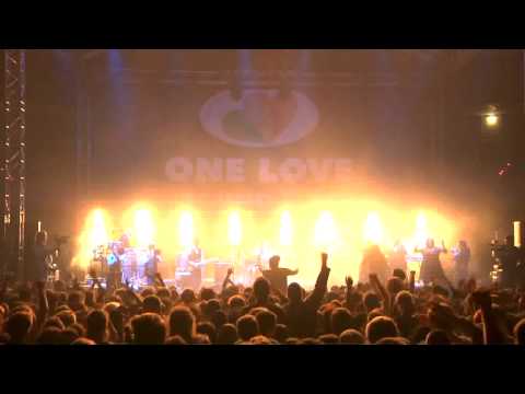 Dellé(Seeed) - Live vom One Love Festival 2009 - Official HQ