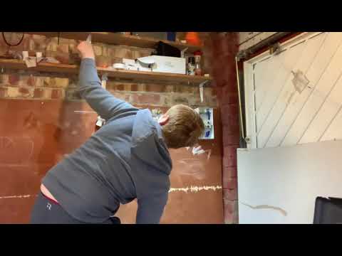 Loop in loop out lighting installation