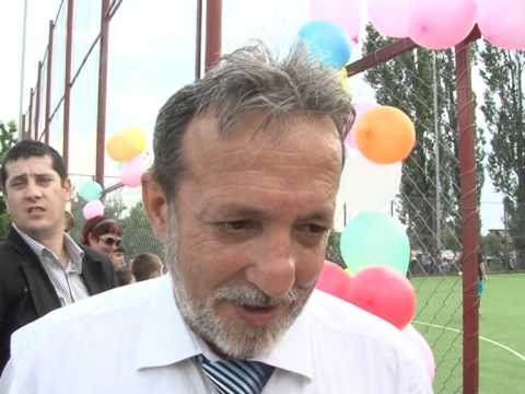 Nou teren de fotbal la Colibasi