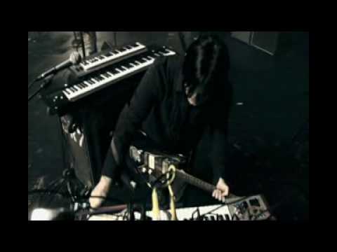 Thumbnail for Nine Inch Nails - "1,000,000" live rehearsal by Nine Inch Nails, Robin Finck, Trent Reznor, Josh Freese