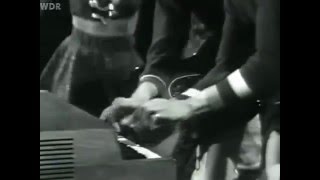 outsiders daddy died on saturday 1969