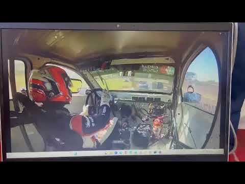 Pedra entra pelo para-brisa e por pouco não atinge piloto de Catanduvas