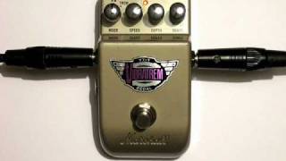 Video thumbnail for Marshall VT-1 Vibratrem Demo by Pepe Music