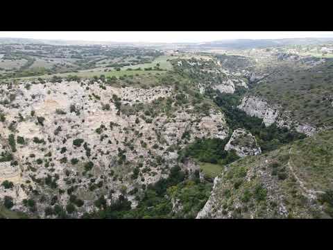 In volo sulla valle degli Dei