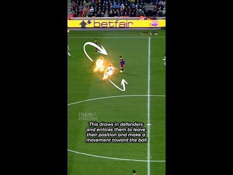 How Messi Creates Space Using La Pausa ⚽️⏸