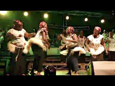 Danse traditionnelle Burkinabè (le More)