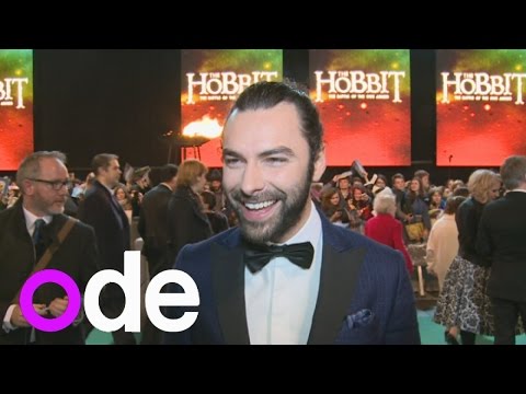 Aidan Turner talks about his man bun at The Hobbit premiere