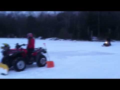 Pantera 440 on the pond