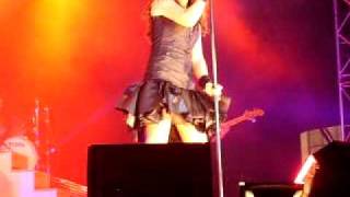 Malú - Y ahora vete ( Córdoba 1/4/2011)