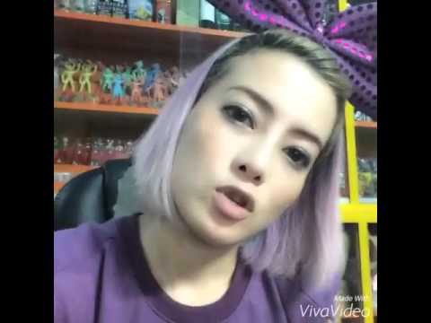 หน้าอกใหญ่ของสาวน้อย ดาวหน้าอกพลาสติก