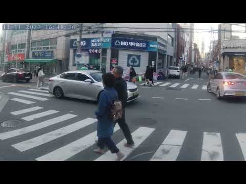 Jeonpo dong escrito Haeundae Ida e Volta -Busan-Coreia do Sul 13/11/2023 NORM0005