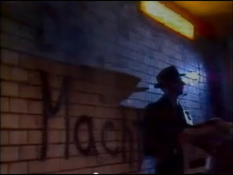 DIE UNBEKANNTEN - RADIO WAR (Retuned) Official Video