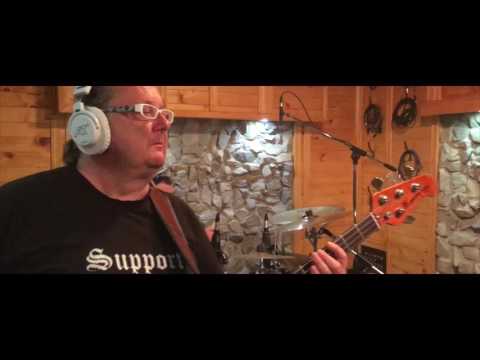 ALL RIGHT NOW - FREE (Lucky Cash)