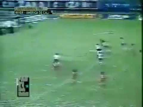 Penal no cobrado al América de Cali - River 1-0 América de Cali, final de la Copa Libertadores 1986