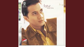 Download lagu Jatuh Hati mp3