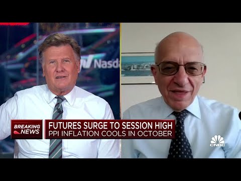 The Fed could pause its interest rate hikes right now, says Wharton's Jeremy Siegel