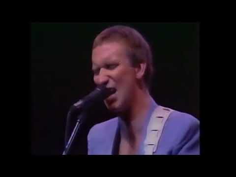 Men At Work - People Just Love To Play With Words (Live)