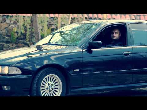 Bumbari bend Neverna