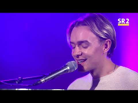 Musik & Konzerte: Der britische Sänger Douglas Dare in Concert Doku (2014)