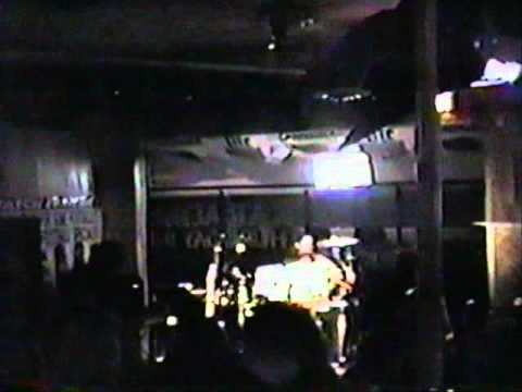 Grey Daze-She Shines (1994 Live At a Bar) RARE LIVE VIDEO