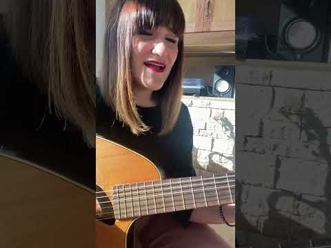 rozalén. inevitable Shakira