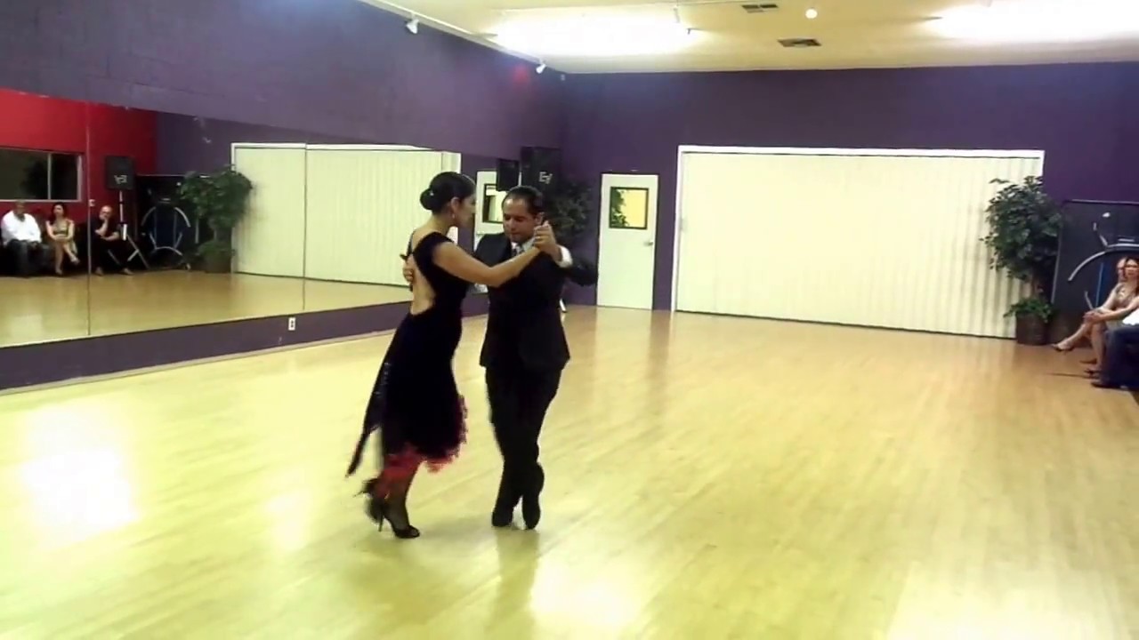 Argentine Tango performance  Carlos & Maureen Urrego    www.tangonation.com   4/11/2017