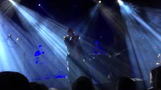 James first rendition of Girl at the End of the World : Manchester Academy 17/02/16