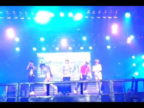 FANCAM 130312 B1A4 BABA Showcase in Jakarta - Tried To Walk (Mostly Baro)