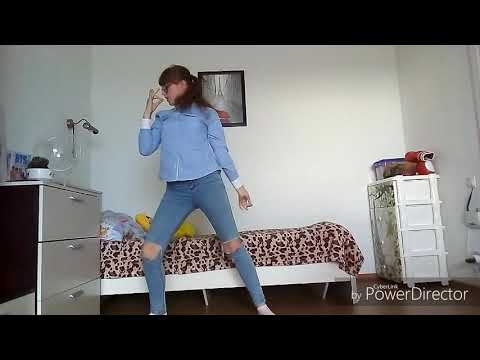[dance cover]  EVERGLOW  Bon Bon Chocolat
