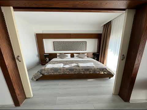 Small Beach Hotel Slideshow