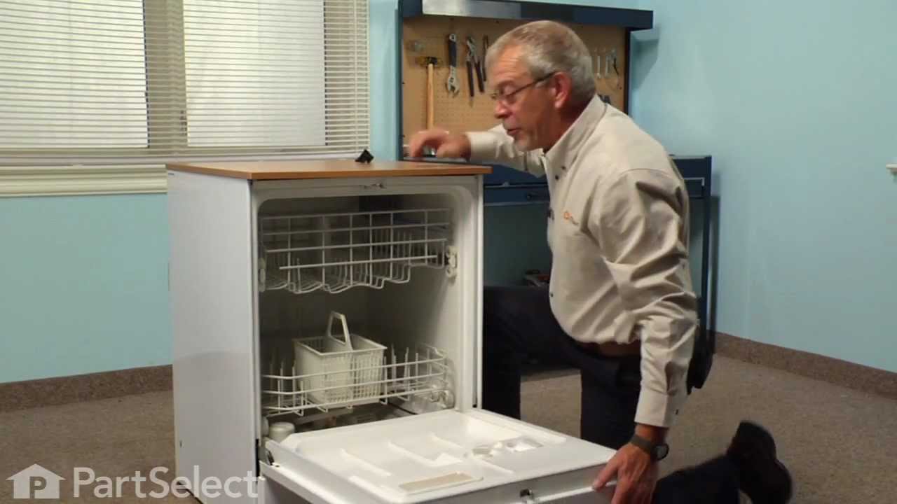 Replacing your General Electric Dishwasher Corner Tub Baffle - Lower Left Replacing your General Electric Dishwasher Corner Tub Baffle - Lower Left