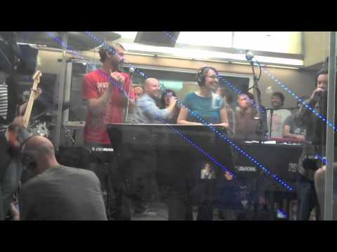 Secret Agent 23 Skidoo & Friends - Gotta Be Me