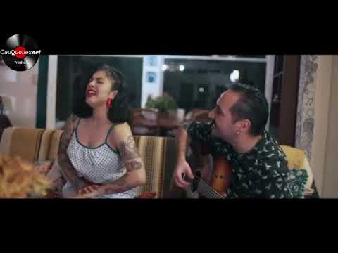 Mon Laferte - La gata bajo la lluvia (Home Version)