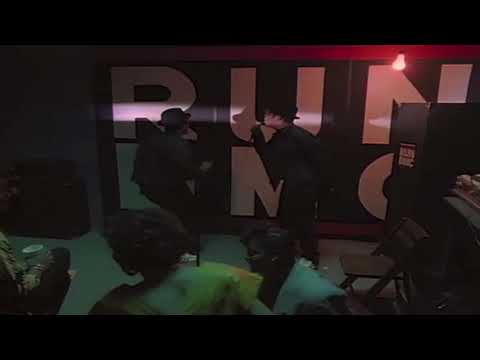 J.  Balvin & Willy William X Run D.M.C. -  Mi Gente X Walk This Way (Muka Video Mashup)