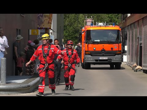 [Uniek] Uitruk Red Team Melle en Brandweer Gent met spoed onderweg naar een Inzet op Hoogte