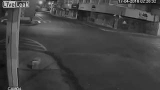 Guy Narrowly Escapes Death in Brazil: Good situational awareness and quick thinking saved his life!