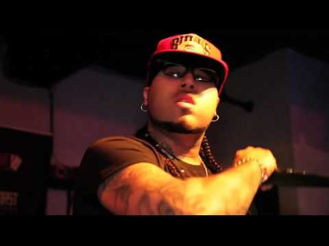 SkrappyLee (@SkrappyLee) Performs at Coast 2 Coast LIVE | Boston Edition 4/26/16