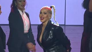 Christina Aguilera - The Xperience - Live in Las Vegas (Can&#39;t hold us down + Sick of Sittin&#39;)