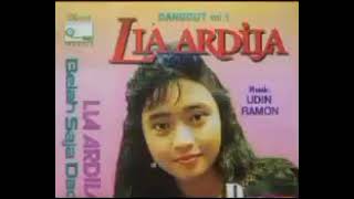 Download lagu Belah saja dadaku  #lia  #ardila #dangdutlawas #albumminggu #80/90 #jadul mp3